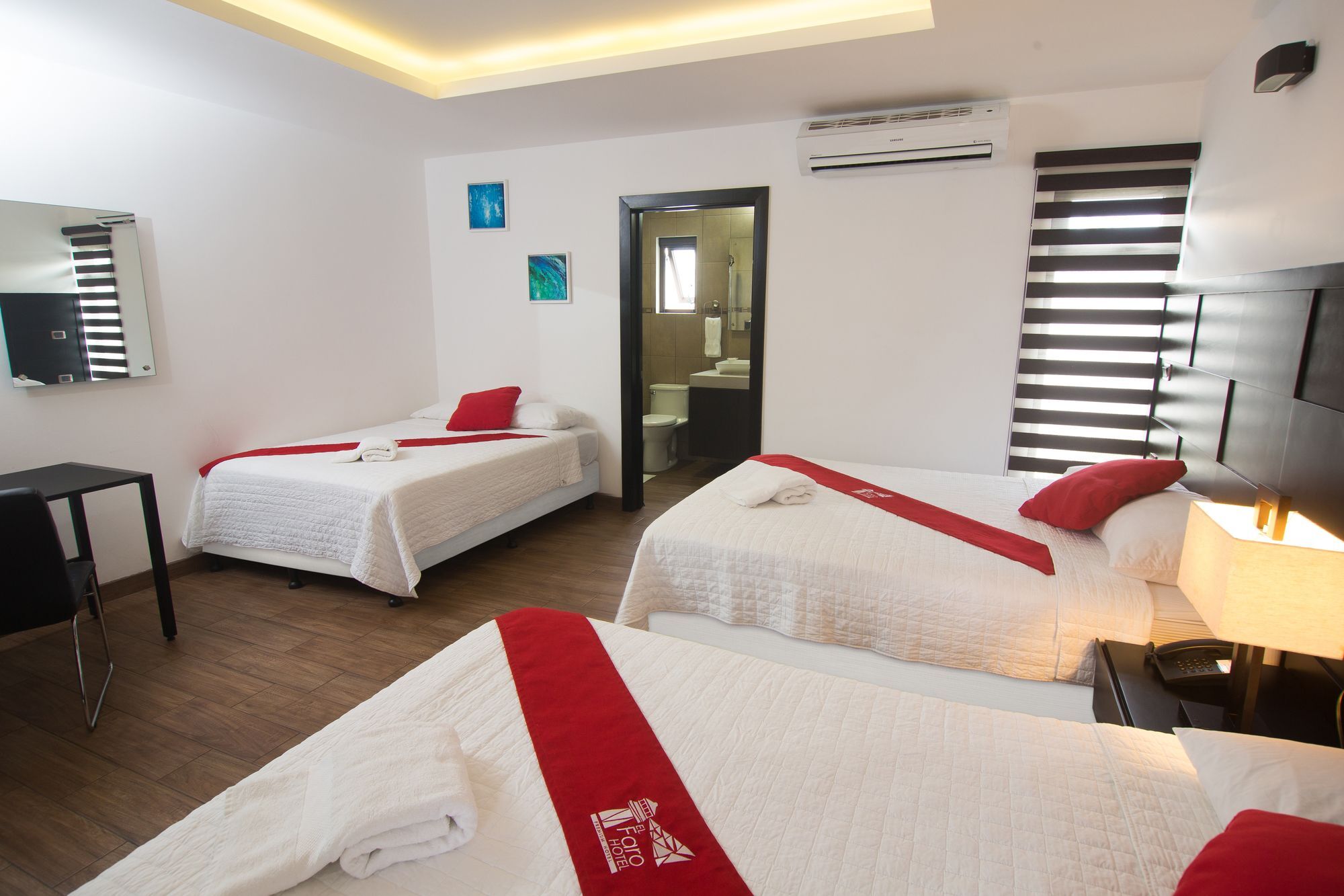 Hotel El Faro Монтеррико Екстер'єр фото